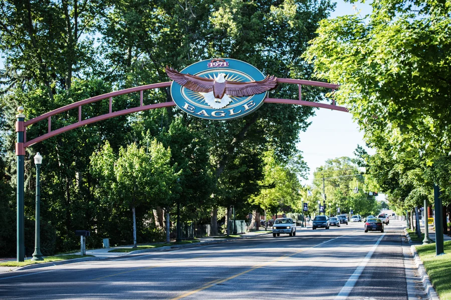Eagle Idaho city entrance sign on State Street — painting contractor serving Eagle Idaho by Simon's Painting